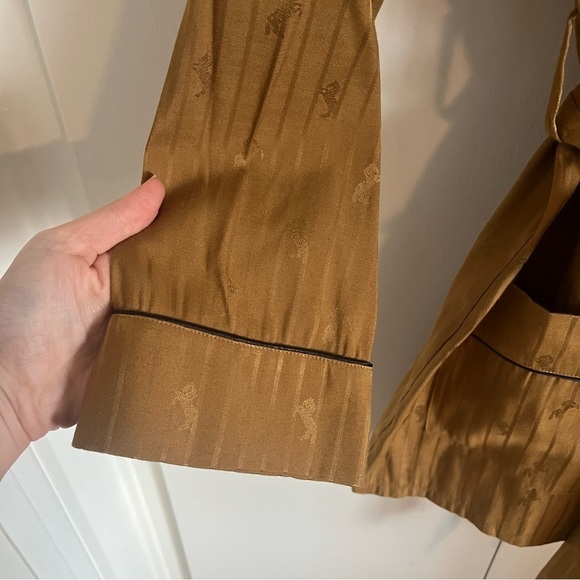 L'AGANCE Equestrian Flair Skyler Belted Satin Jacquard Jacket - Picture 5 of 9